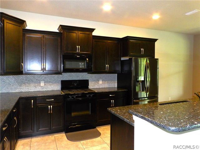 1597 W Caroline Path, Lecanto, FL 34461