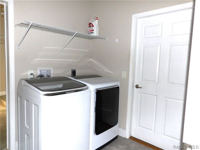 1597 W Caroline Path, Lecanto, FL 34461