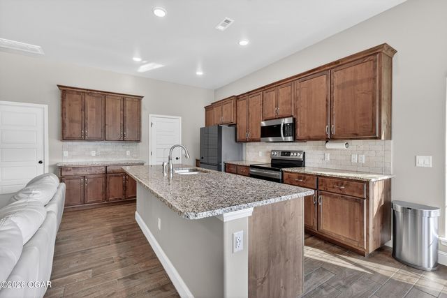 2140 Mia Faith Place, Joplin, MO 64804