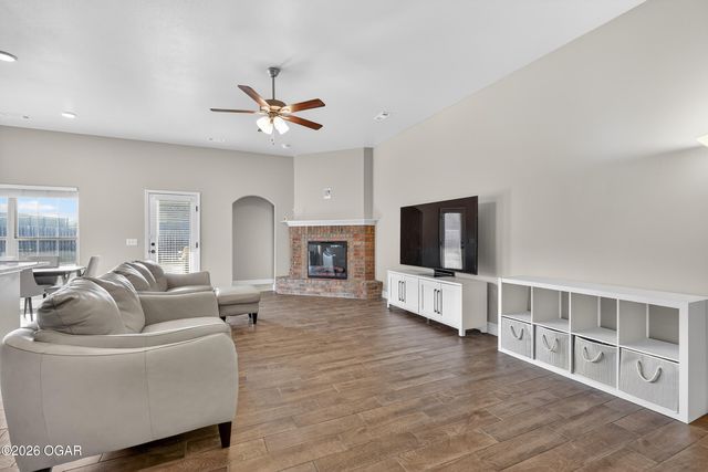 2140 Mia Faith Place, Joplin, MO 64804