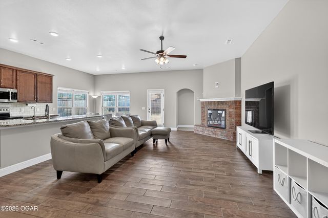 2140 Mia Faith Place, Joplin, MO 64804