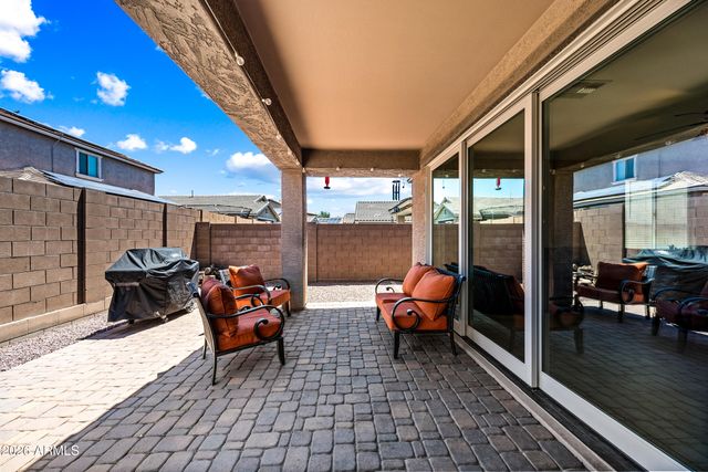 12118 W HIDE Trail, Peoria, AZ 85383