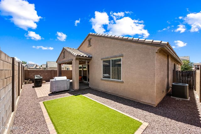 12118 W HIDE Trail, Peoria, AZ 85383