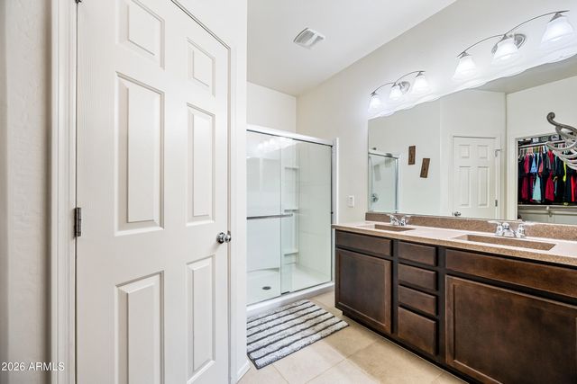 12118 W HIDE Trail, Peoria, AZ 85383