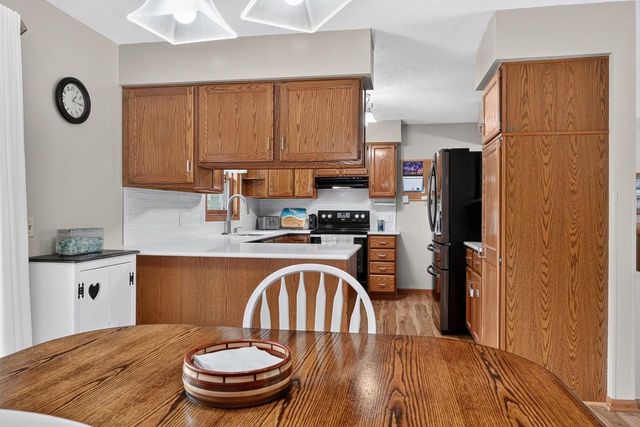760 Scott Street, Oregon, WI 53575