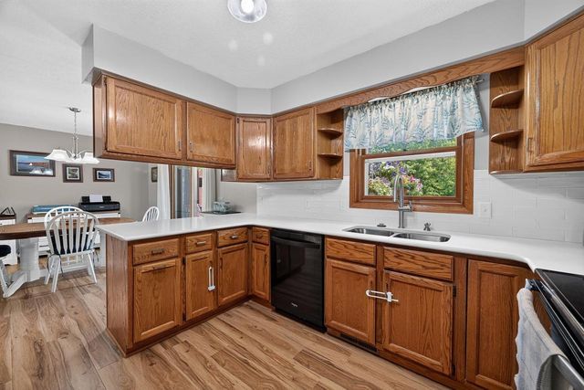 760 Scott Street, Oregon, WI 53575