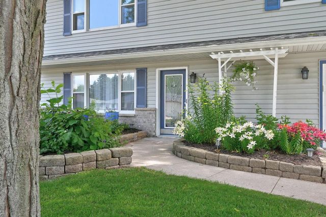 760 Scott Street, Oregon, WI 53575