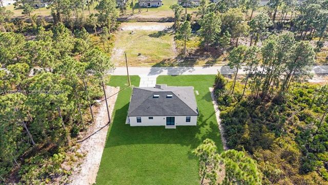 1125 DUTCHESS ST E, Lehigh Acres, FL 33974