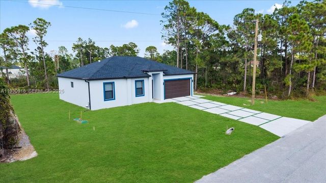 1125 DUTCHESS ST E, Lehigh Acres, FL 33974