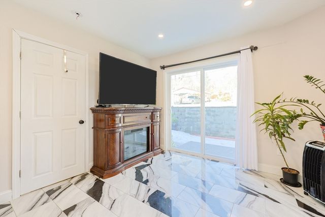 207 White Pond Road, Lancaster, MA 01523