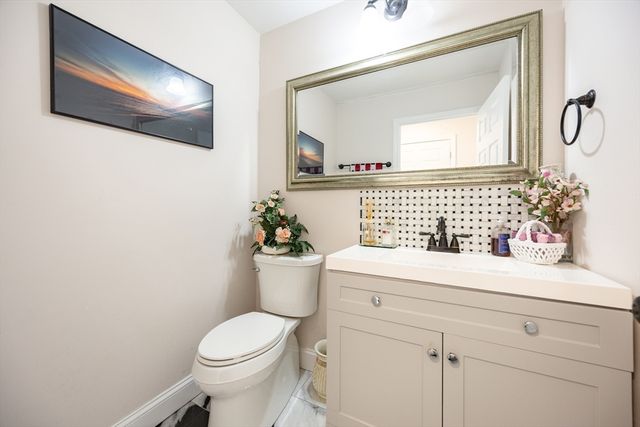 207 White Pond Road, Lancaster, MA 01523