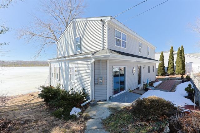 207 White Pond Road, Lancaster, MA 01523