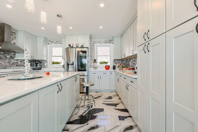 207 White Pond Road, Lancaster, MA 01523