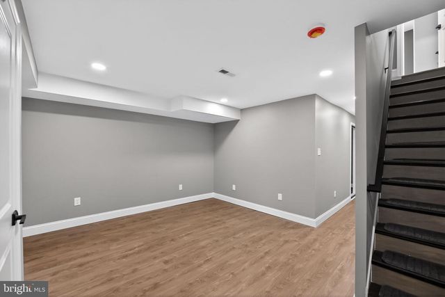 6728 GUYER AVE, Philadelphia, PA 19142