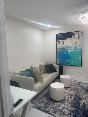 7362 Woodmont Court, Boca Raton, FL 33434