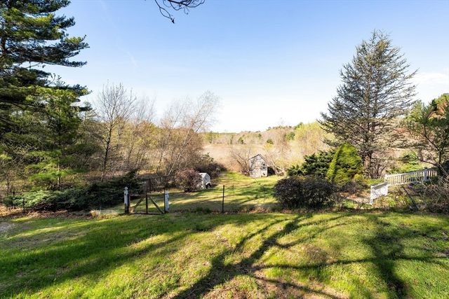 1 Franklin Place, Duxbury, MA 02332
