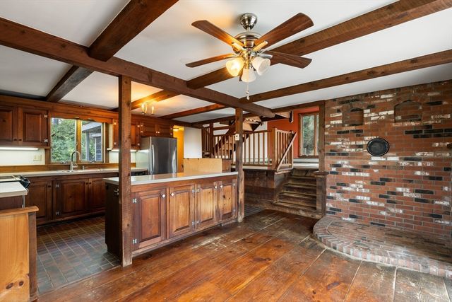 1 Franklin Place, Duxbury, MA 02332