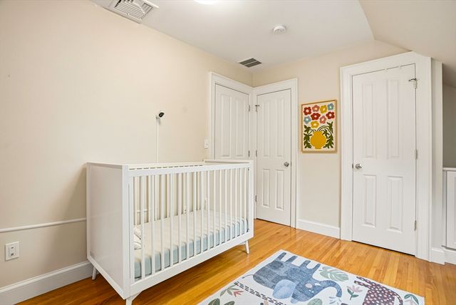 26 Leach Ln, Natick, MA 01760