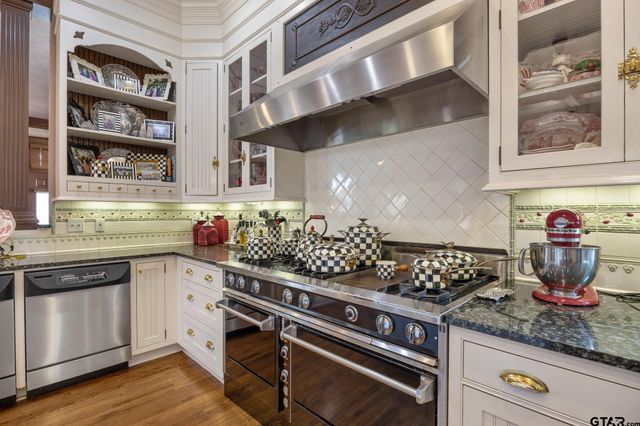 615 S Fannin Ave., Tyler, TX 75701