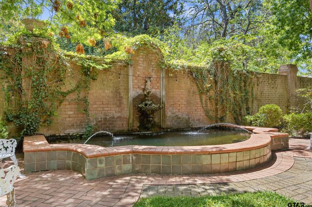 615 S Fannin Ave., Tyler, TX 75701