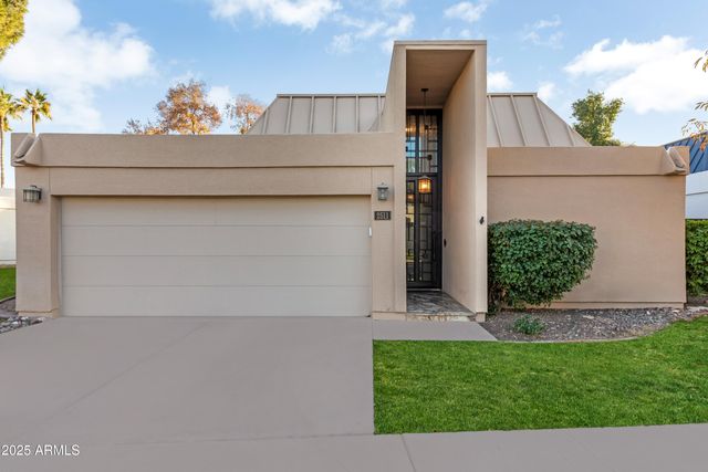 2511 E OREGON Avenue, Phoenix, AZ 85016