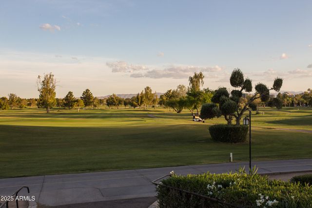 2511 E OREGON Avenue, Phoenix, AZ 85016