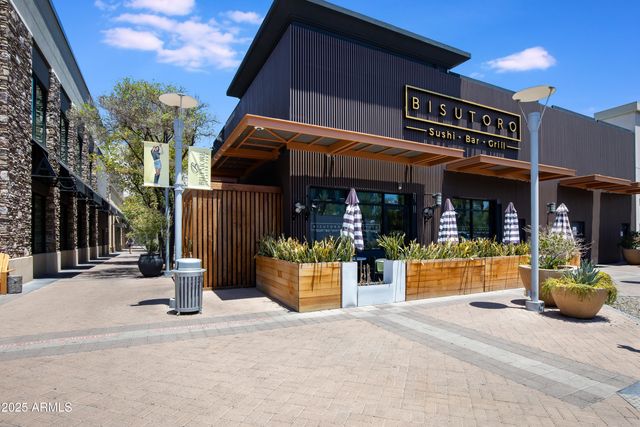 2511 E OREGON Avenue, Phoenix, AZ 85016