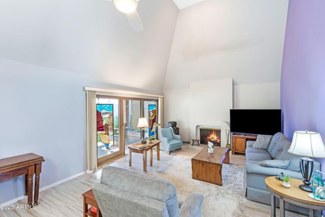 2511 E OREGON Avenue, Phoenix, AZ 85016