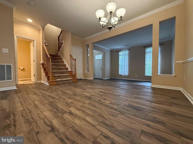 22949 FANSHAW SQ, Brambleton, VA 20148