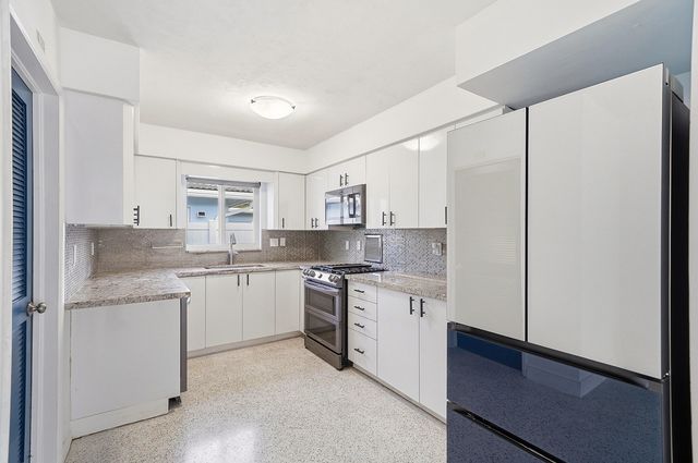 1985 Ocean Mist Drive, Lauderdale-By-The-Sea, Lauderdale By The Sea, FL 33062