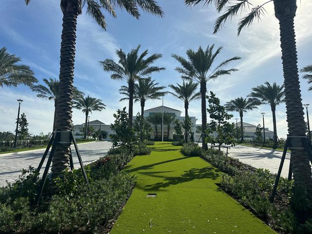 2667 Marseilles Drive, Palm Beach Gardens, FL 33410