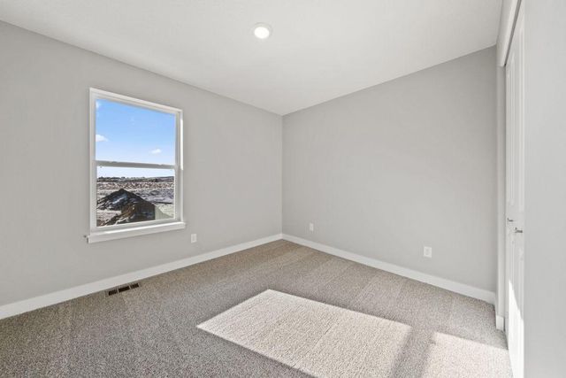 2278 LaTour Drive, Shakopee, MN 55379