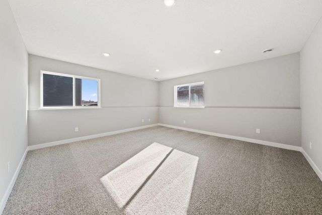 2278 LaTour Drive, Shakopee, MN 55379