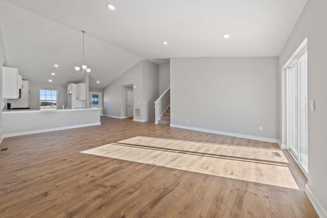 2278 LaTour Drive, Shakopee, MN 55379