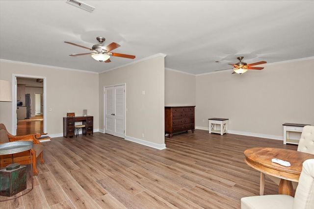 615 Narrows Rd, Shelbyville, TN 37160