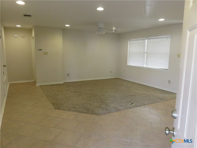 900 Boenig Street, Seguin, TX 78155