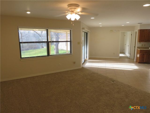 900 Boenig Street, Seguin, TX 78155
