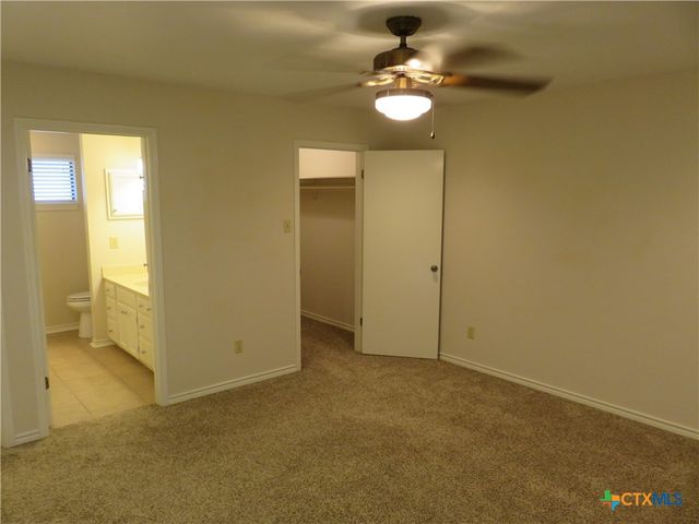 900 Boenig Street, Seguin, TX 78155