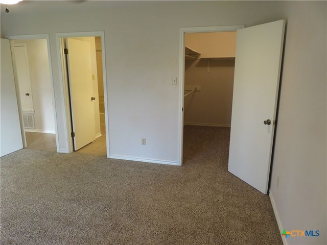 900 Boenig Street, Seguin, TX 78155