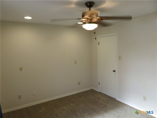 900 Boenig Street, Seguin, TX 78155