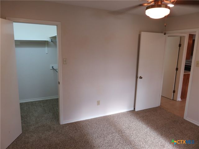 900 Boenig Street, Seguin, TX 78155