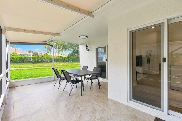 5212 Bodega Place, Delray Beach, FL 33484