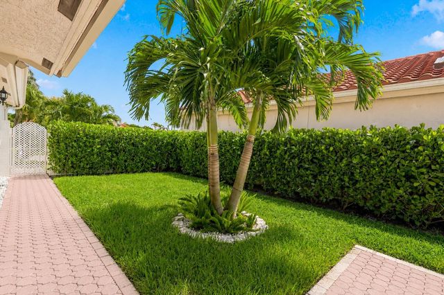 5212 Bodega Place, Delray Beach, FL 33484