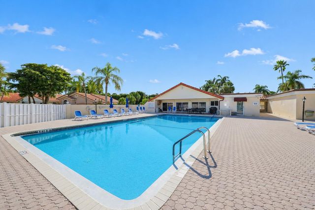 5212 Bodega Place, Delray Beach, FL 33484