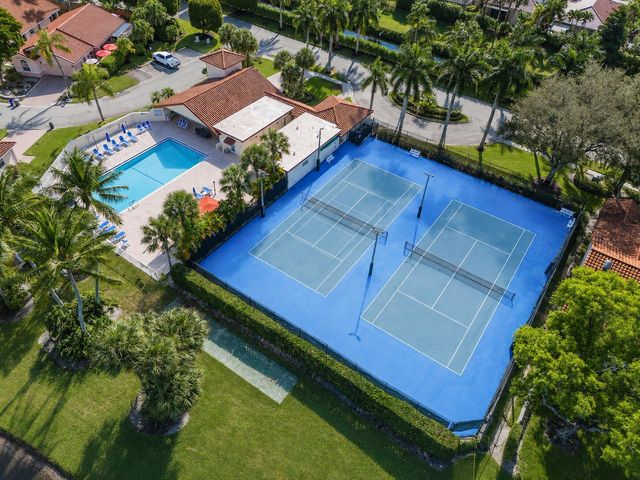 5212 Bodega Place, Delray Beach, FL 33484