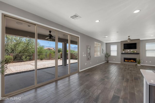 12810 N Dutch Drive, Tucson, AZ 85755