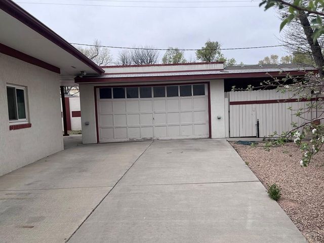 1702 Colorado Ave, La Junta, CO 81067