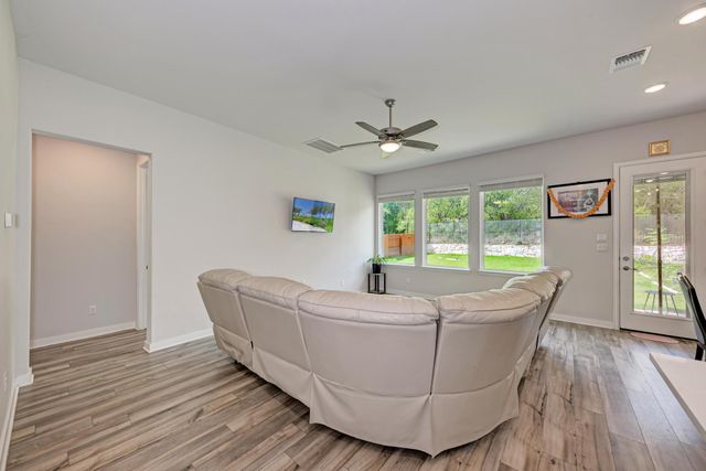 1632 Sawmill XING, Round Rock, TX 78665