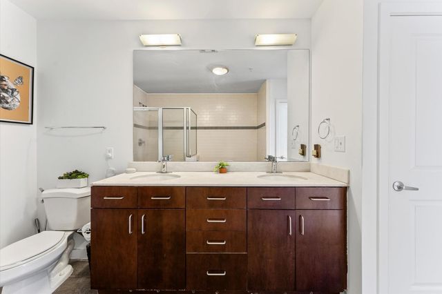 5925 Almeda Road 11315, Houston, TX 77004