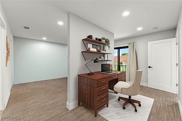 1890 Bald Eagle DR 400B, Naples, FL 34105